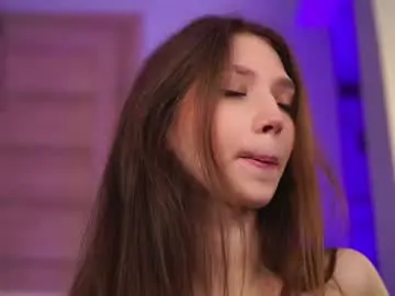 Chaturbate Live Sex Cam of angels_kiss