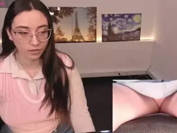Chaturbate Free Porn Cam of cristelstorm