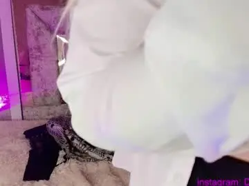 Chaturbate Live Porn of dahnia_cruz
