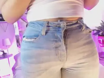 Chaturbate Free Porn Cam of dahnia_cruz