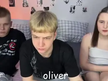 Chaturbate Live Sex Cam of olivertasty