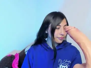 Chaturbate Live Sex Cam of alanalois_