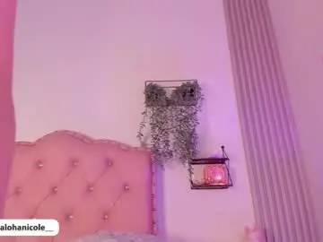 Chaturbate Free Porn Cam of sweet_nicole_1