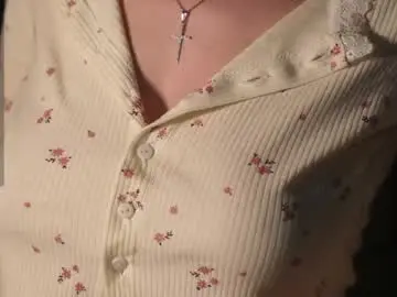 Chaturbate Live Sex Cam of libbyshepard