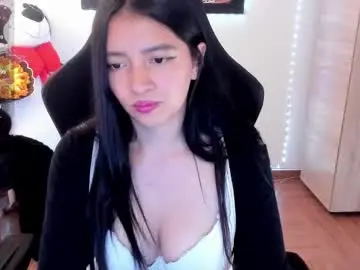 Chaturbate Watch Live Sex Cams of andrea_bonnie