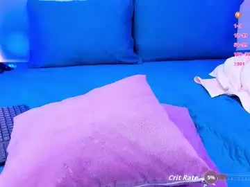 Chaturbate Live Sex Cam of mia_reeves