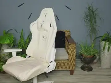 Chaturbate Watch Live Sex Cams of pupsenish