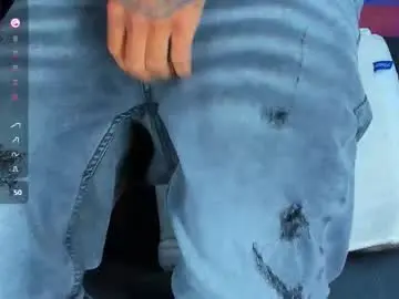 Chaturbate Live Sex Cam of eliam_topson