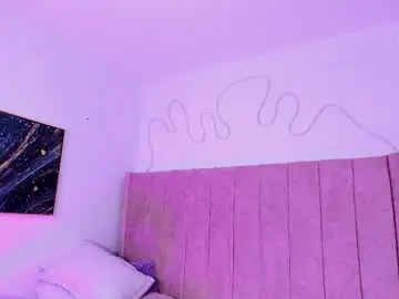 Chaturbate Best live sex cam show of naomiiii__