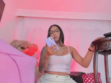 Chaturbate Sex Cam of trannypartner