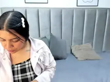 Chaturbate Live Sex Cam of kyra_right