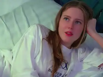 Chaturbate Best live sex cam show of lexireadway