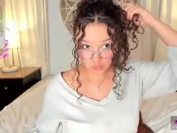 Chaturbate Sex Chat of lucylovelyy1
