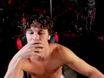 Chaturbate Free Porn Cam of dirty_boss