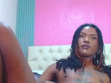 Chaturbate Free Porn Cam of fire_darknees