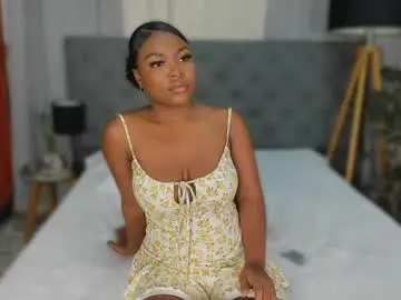 Chaturbate Live Sex Cam of lianasmith18