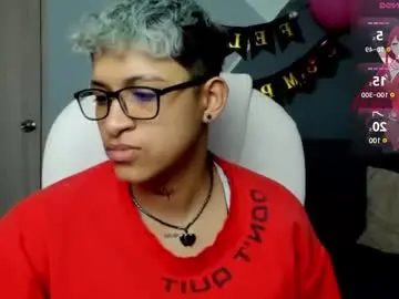 Chaturbate Watch Live Sex Cams of dominick_joness
