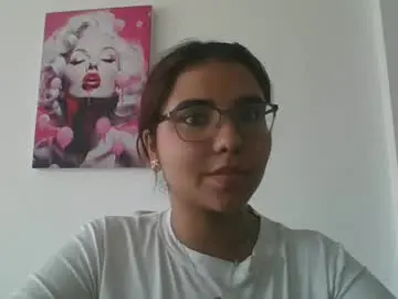 Chaturbate Live Sex Cam of miapeyton