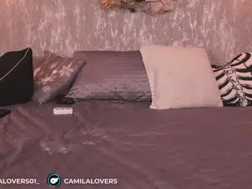 Chaturbate Live Sex Cam of camilalovers01