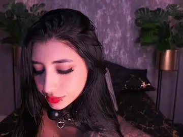 Chaturbate Live Sex of camilalovers01