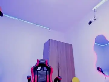 Chaturbate Live Sex of alan_boy01