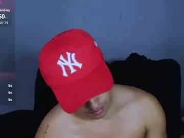 Chaturbate Best live sex cam show of boylatin_777