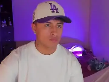 Chaturbate Sex Cam of boylatin_777