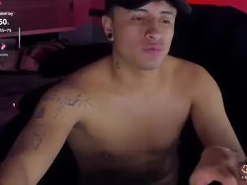 Chaturbate Best live sex cam show of boylatin_777