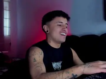 Chaturbate Live Porn of boylatin_777