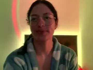 Chaturbate Free Porn Cam of sofiawhite3