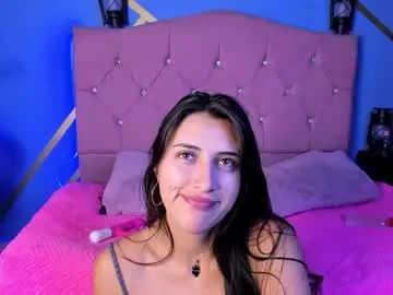 Chaturbate Live Sex Cam of brenda1307