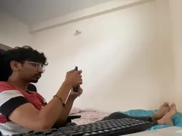 Chaturbate Nude Webcam of maskboyz2003