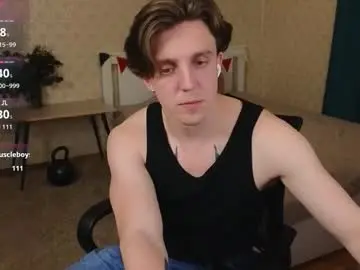 Chaturbate Free Live Porn of oliver_travis