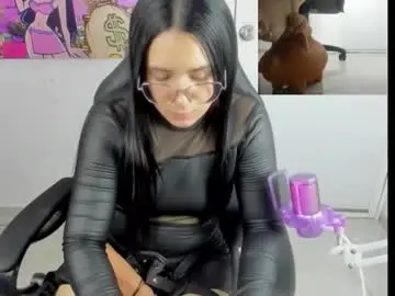 Chaturbate Live Sex Cam of queen_findom1