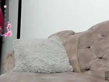 Chaturbate Live Sex Cam of adam_clay21