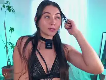 Chaturbate Live Sex of bellapazzia13