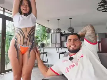 Chaturbate Watch Live Sex Cams of bellapazzia13