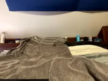 Chaturbate Live Sex Cam of kingskinnypenis420