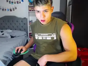 Chaturbate Free Porn Cam of saulomiralles