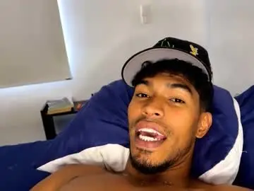 Chaturbate Live Sex Cam of manuel__brown