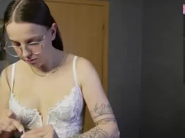 Chaturbate Sex Chat of violetwin