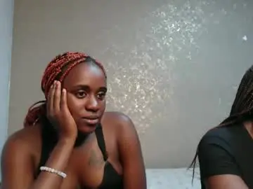 Chaturbate Live Sex of zinadine_