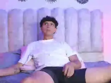 Chaturbate Nude Webcam of alan_thompson_