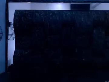 Chaturbate Sex Cam of andy_look