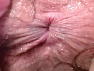 Chaturbate Live Sex Cam of dreamon007007007