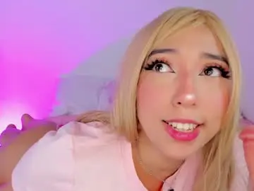 Chaturbate Live Porn of emily_walker4