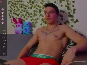 Chaturbate Live Porn of bravomaestro