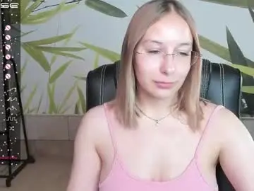 Chaturbate Nude Webcam of dina_sunshine