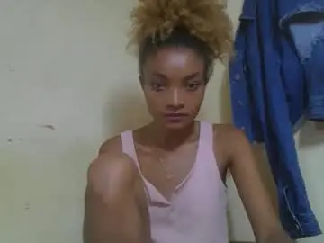 Chaturbate Live Porn of francinoli