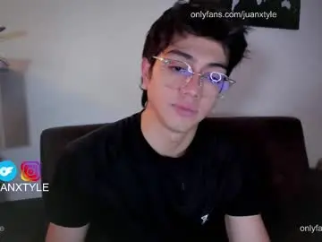 Chaturbate Live Porn of juancamroom
